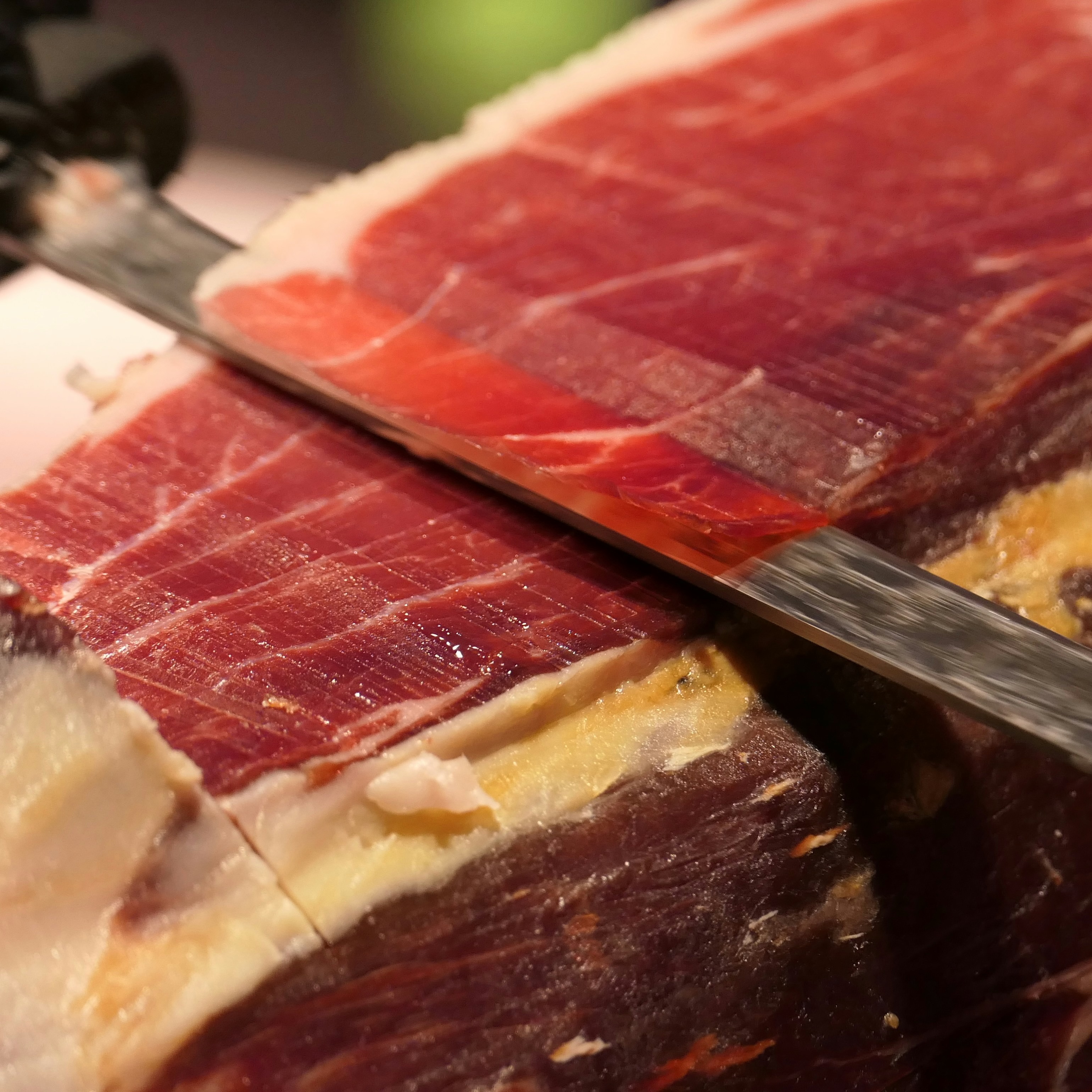 Szynka Iberyjska: cena, rodzaje i tajemnica smaku. Kompletny przewodnik po Jamón Ibérico